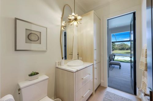 172 Cheshire Way, Naples FL 34110-4413 exterior