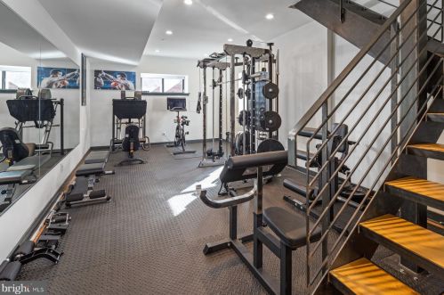 2401 Emerald St, Philadelphia PA  19125-1204 exterior