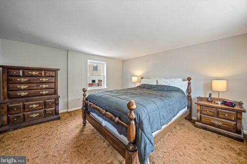 417 George St, Philadelphia PA  19123-1433 exterior