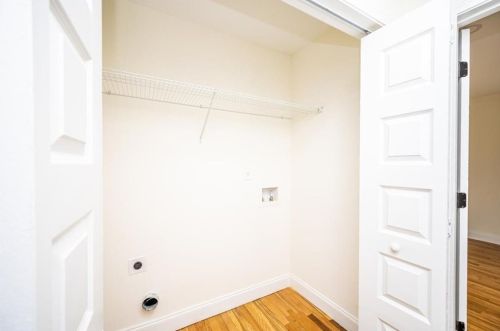 1430 Centra Villa Dr, Atlanta GA  30311-3426 exterior