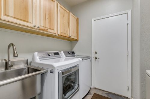 4040 El Cortez Trl, Phoenix AZ  85083-2443 exterior