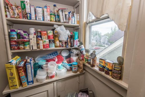 1767 Pearl St, Milwaukee WI 53204-3165 exterior