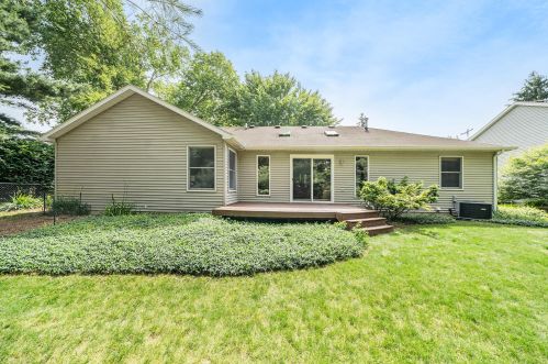 2657 Leffingwell Ave, Grand Rapids MI 49525-3967 exterior