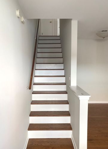 7906 Lawrence Ave, Chicago, IL 60706-3295