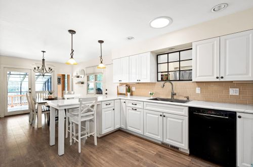 4830 Wyoming St, Duluth MN 55804-1242 exterior