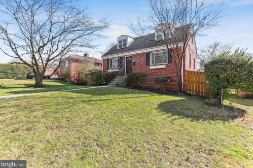 2304 Eccleston St, Silver Spring MD  20902-5015 exterior