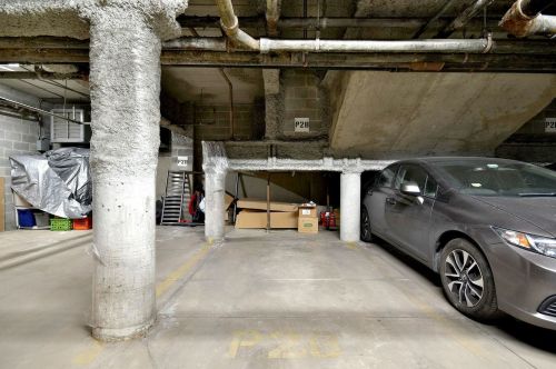 3611 Montrose Ave, Chicago IL  60618-1084 exterior