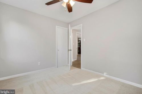 1805 Crawford Dr, Rockville MD 20851-1711 exterior