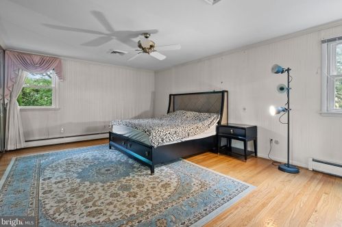 3883 Dempsey Ln, Huntingdon Valley PA  19006-1901 exterior