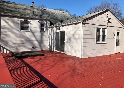 1152 Lower Fry Rd, Trenton NJ 08618-1831 exterior