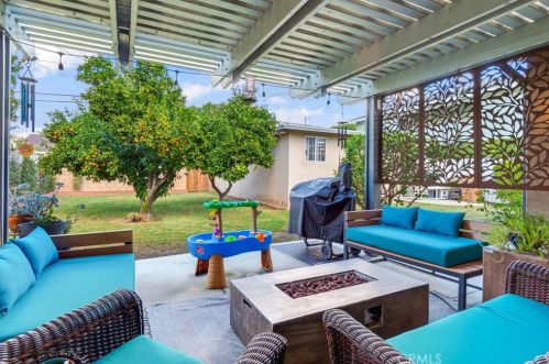 243 Valencia Dr, Fullerton CA 92831-4904 exterior