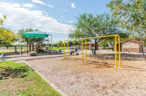 7573 Majestic Palm Ln, Tucson AZ 85756-6170 exterior