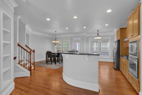 2670 Derby Walk, Atlanta GA 30319-3657 exterior