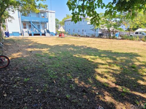 124 1st St, Perth Amboy NJ 08861-4644 exterior