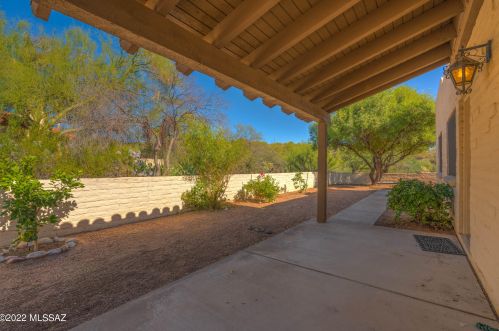 5048 Placita Del Lazo, Tucson AZ  85750-1529 exterior