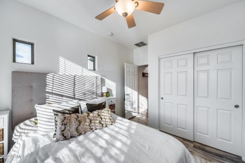 42007 45th Dr, Phoenix AZ  85086-1445 exterior