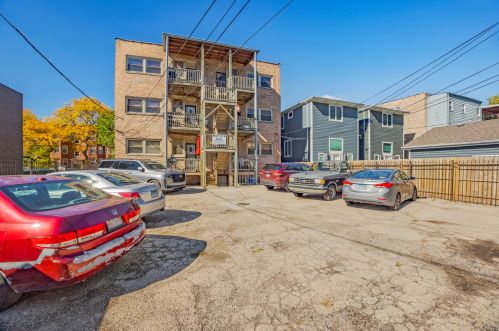 4023 Calumet Ave, Chicago IL  60653-2233 exterior