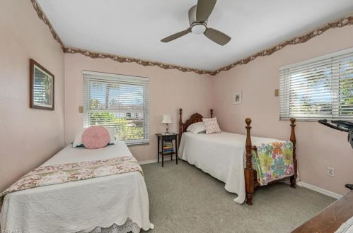 113 Palmetto Dunes Cir, Naples FL 34113-7558 exterior