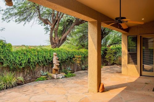 5829 Golden Eagle Dr, Tucson AZ 85750-0817 exterior