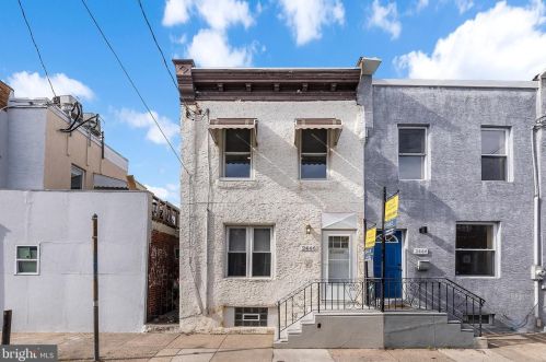 2446 Franklin St, Philadelphia, PA 19148-3805