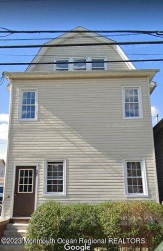 345 Elm St, Perth Amboy NJ  08861-4015 exterior