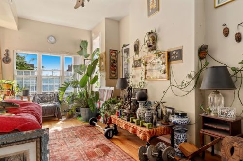 520 Kedzie Ave, Chicago IL 60652-1914 exterior