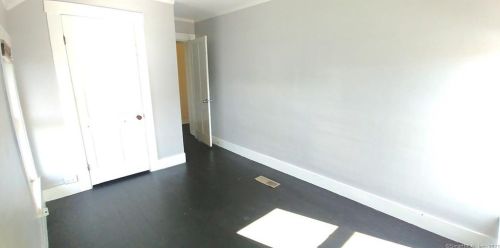 62 Eldridge St, Manchester CT 06040-5551 exterior