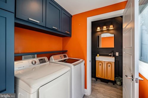 273 Hermitage St, Philadelphia PA  19127-1012 exterior