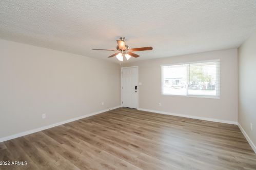 1801 65th Dr, Phoenix AZ  85035-4712 exterior