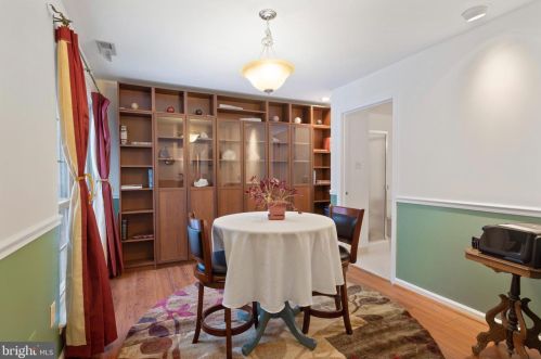 2301 Foxmeadow Cir, Limerick PA 19468-1566 exterior