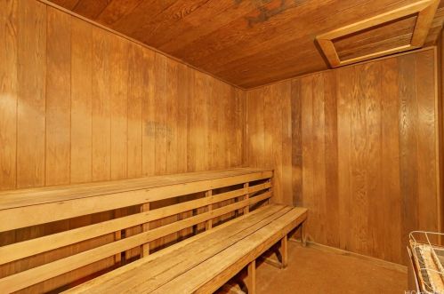 3130 Ala Ilima St, Honolulu HI  96818-3022 exterior