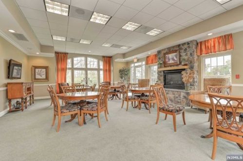 1108 Gatherings Dr, Paterson NJ 07508-1378 exterior