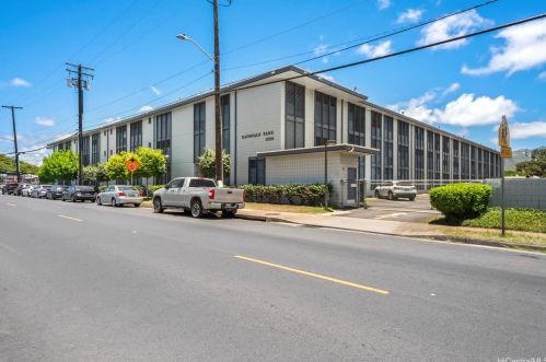 1506 Kaumualii St, Honolulu HI 96817-4863 exterior
