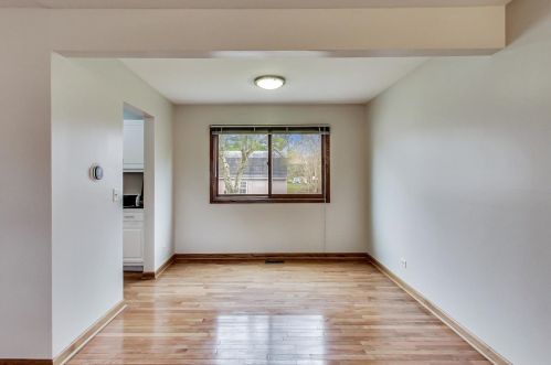 1312 Creighton Ave, Naperville IL 60565-2954 exterior