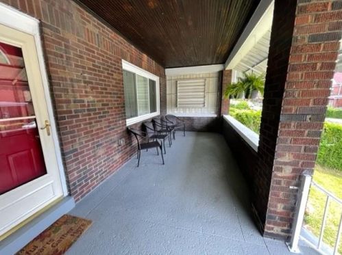 6501 Deary St, Pittsburgh PA  15206-2739 exterior