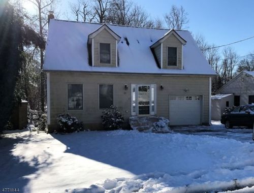 21 Apache Trl, Rockaway, NJ 07866-1028