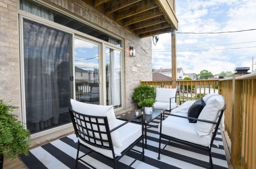 5847 Nashville Ave, Chicago IL 60638-4112 exterior