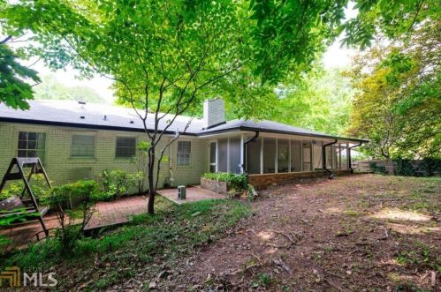 2524 Midvale Ct, Tucker GA  30084-3348 exterior