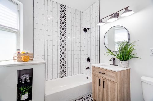 7616 Dante Ave, Chicago IL  60619-2720 exterior