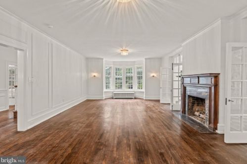 6424 City Ave, Philadelphia PA 19151-2410 exterior