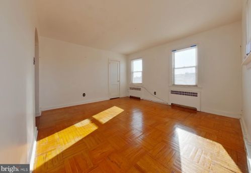 1301 Magee, Philadelphia PA 19111-4915 exterior