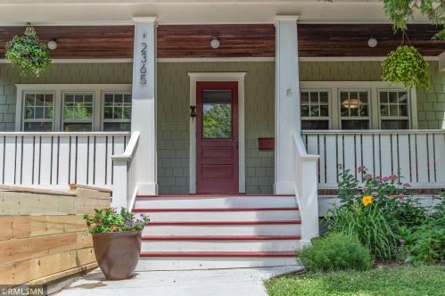 2365 Bourne Ave, Saint Paul, MN 55108-1618