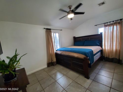 4149 17 St, Tucson AZ 85719-6503 exterior