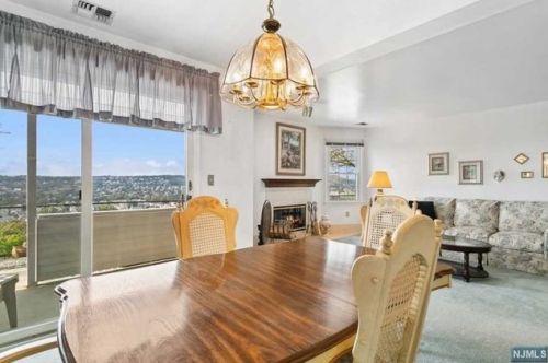 62 Amethyst Ln, Paterson NJ 07501-3361 exterior