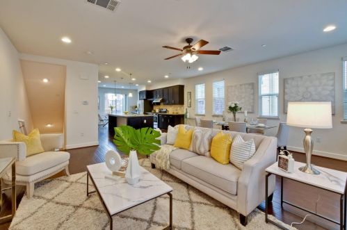 1924 Lee Way, Milpitas CA 95035-9014 exterior