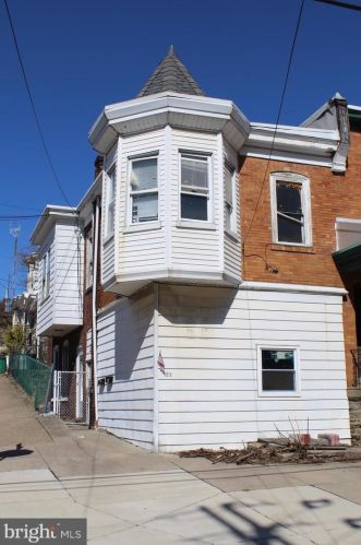140 Leverington Ave, Philadelphia, PA 19127-2022
