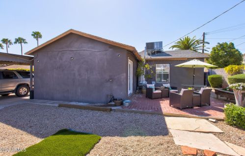 9637 Central Ave, Phoenix AZ  85020-2033 exterior