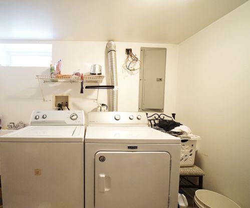 8234 Addison St, Chicago IL 60613-4344 exterior