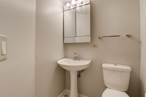 1145 Polk St, Chicago IL 60607-3415 exterior