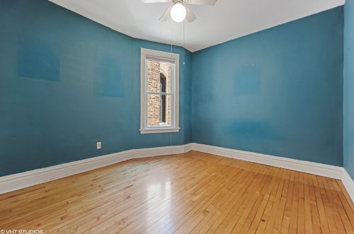 2726 Troy St, Chicago IL 60655-2320 exterior